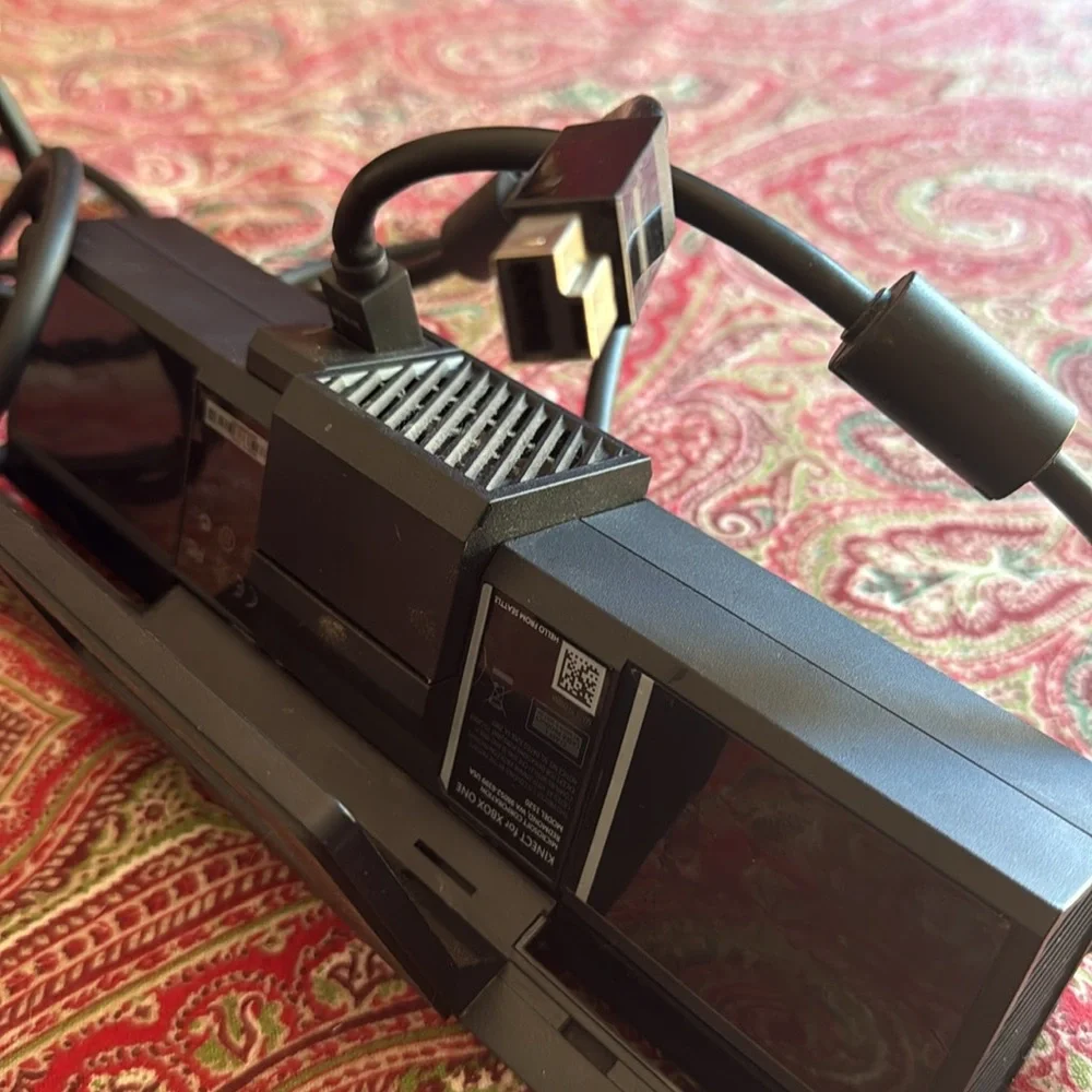 Microsoft Xbox One Kinect Motion Sensor Camera Model 1520 with cord